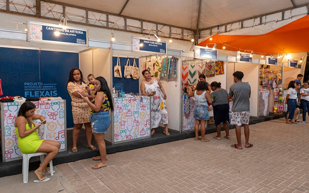 Produtos dos Flexais conquistam visitantes em feira na orla de Maceió